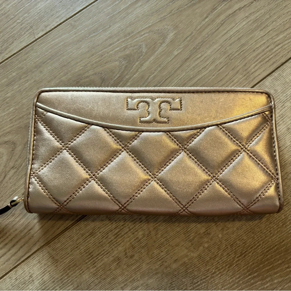 Tory Burch Wallet